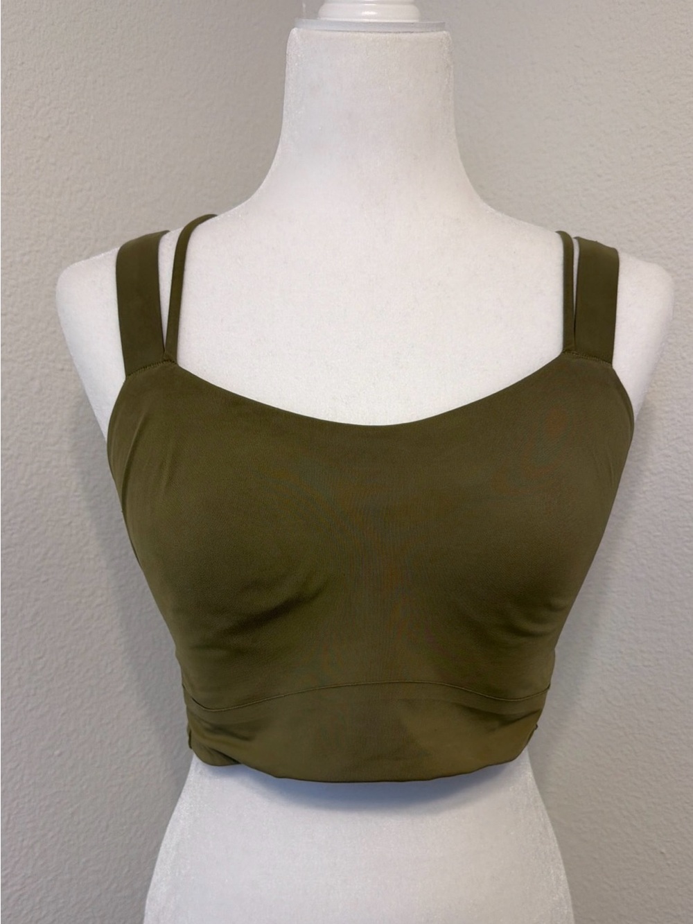 Lululemon Like a Cloud Bra Women’s Size 8 C/D BRZG Bronze Gold
